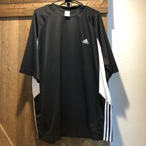 Men’s 2XL Adidas Dry Fit T Shirt